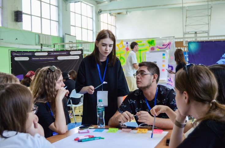 В Адыгейском государственном университете завершилась ежегодная Школа наставничества «Тьютор»