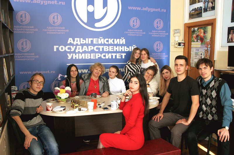 SfQzfwV6Rlc.jpg SfQzfwV6Rlc.jpg